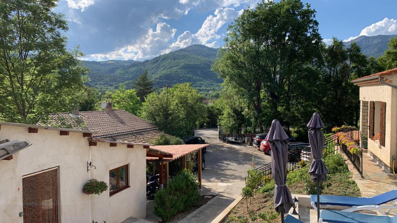 Maison Castellane Chambre D'Hotes B&B Экстерьер фото